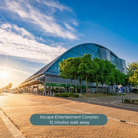 Penthouse Apartment - City Centre - Secure Parking, Balcony, Self-Check-In, Fast Wifi And Smart Tv With Netflix By Yoko Property Milton Keynes Eksteriør billede