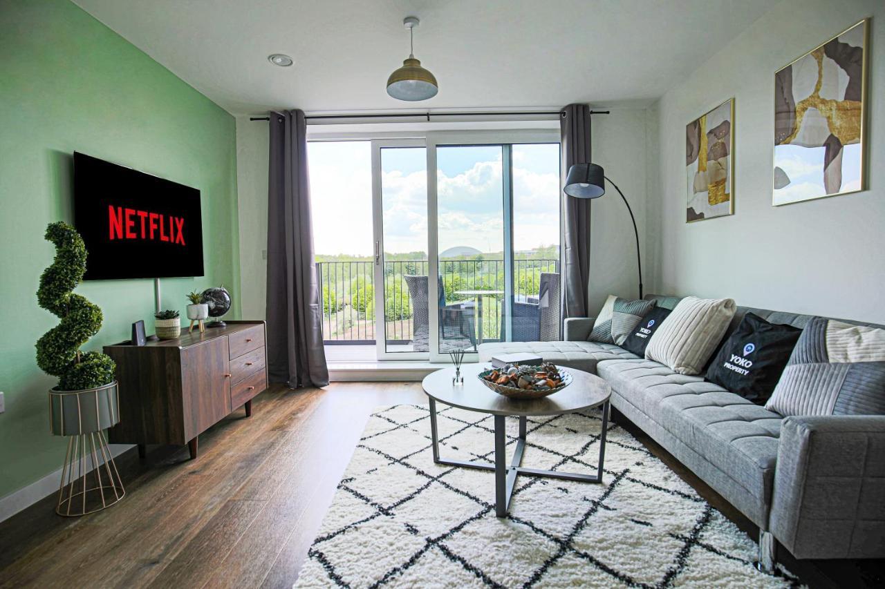 Penthouse Apartment - City Centre - Secure Parking, Balcony, Self-Check-In, Fast Wifi And Smart Tv With Netflix By Yoko Property Milton Keynes Eksteriør billede